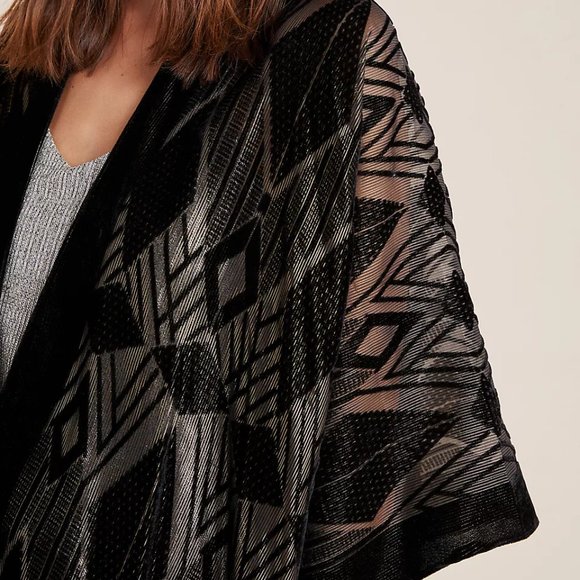 Anthropologie Nicolette Burnout Velvet Kimono - Picture 2 of 6